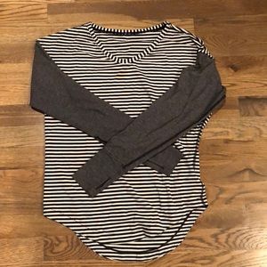 lululemon size 4 striped cotton long sleeve tee